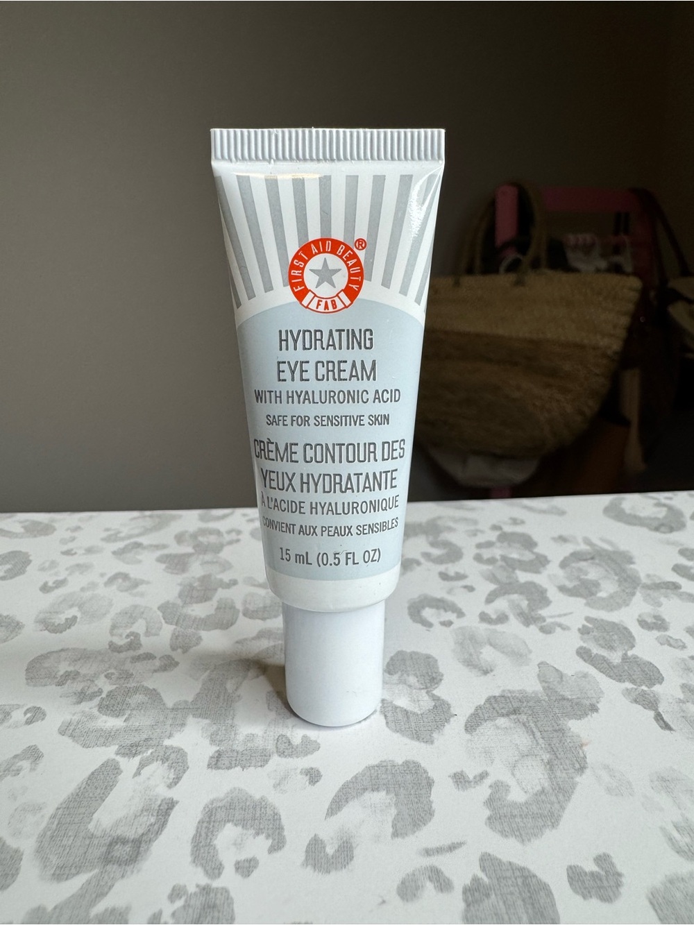 First Aid Beauty - Hydrating Eye Cream with Hyaluronic Acid